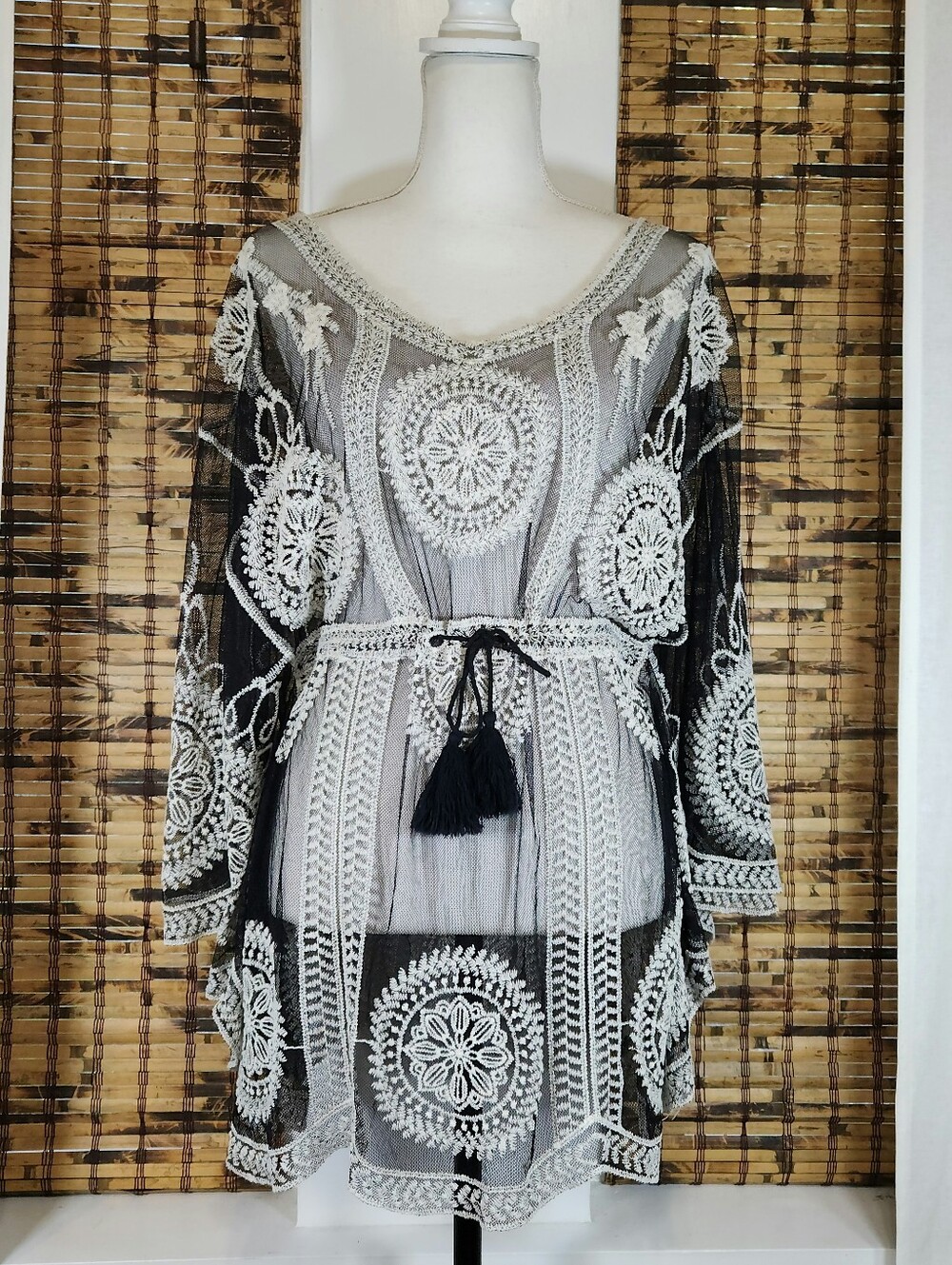 Janice Apparel Boho Sheer Mesh Embroidered Medallion Lace Tunic Cover Up One Siz